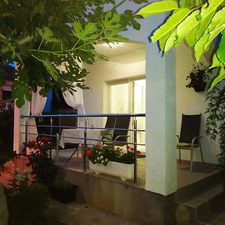 Radenka Zafron Apartment Vodice Zewnętrze zdjęcie
