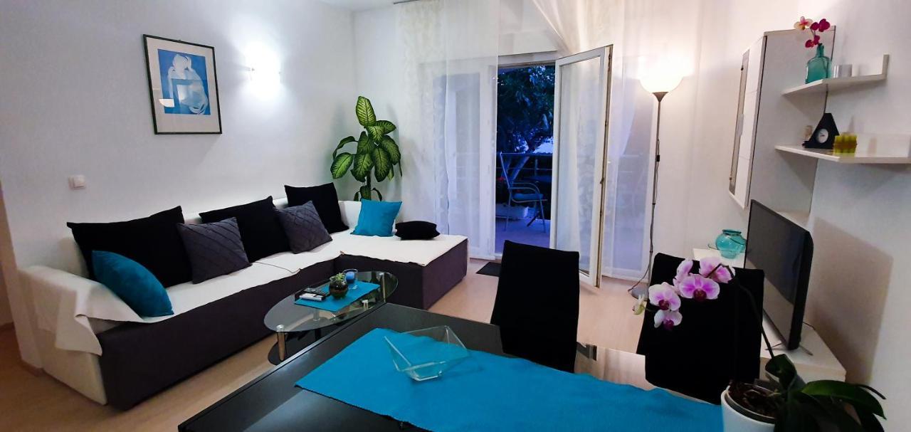 Radenka Zafron Apartment Vodice Zewnętrze zdjęcie