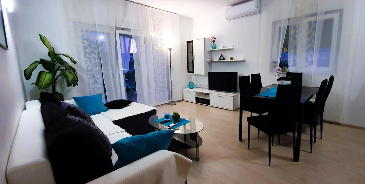 Radenka Zafron Apartment Vodice Zewnętrze zdjęcie